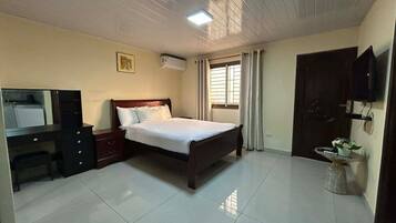 Habitació Comfort, balcó, vistes a la ciutat