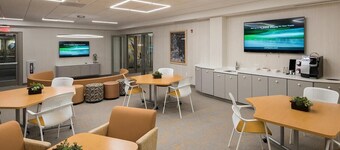 Landing | Modern 1BD, Gym