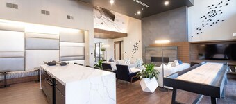 Landing | Stunning 2BD, Clubhouse, Yoga Studio