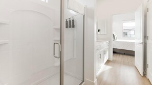 Bathroom - Landing | Incredible 2BD, Pool (Casas Adobes)