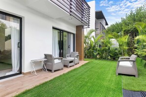 Terrace/patio - NOK Stylish 3BR Villa By Vistacana (Punta Cana)
