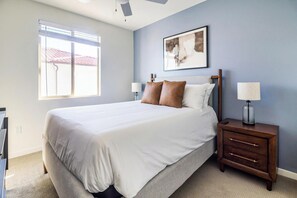 1 bedroom, desk, iron/ironing board, WiFi - Landing | Amazing 1BD, Game Room, Yoga Studio (Murrieta)