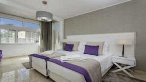 5 bedrooms, iron/ironing board, free WiFi, bed sheets - Casa San Marco - Sleeps 10 (Carvoeiro)