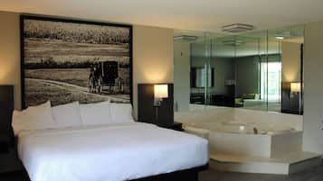 Suite, 1 trĂšs grand lit, bain Ă remous (Guestroom)
