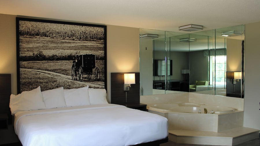 Boarders Inn & Suites by Cobblestone Hotels - Lamar