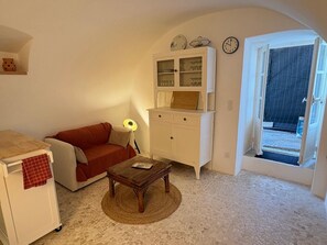 Living area - Vrbo Property (Pigna)