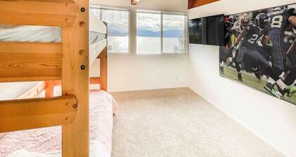 Enjoy Paradise on Lake Sammamish