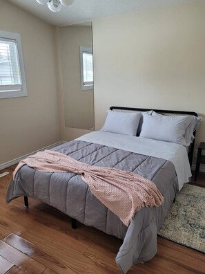 Apartment, 2 Bedrooms - Gorgeous Beacon Heights 2 Bedrooms Apartment (Edmonton)