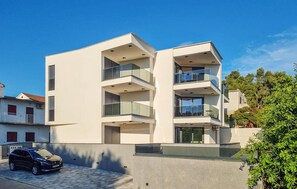 Exterior - Gorgeous apartment in Vrboska with house sea view (Vrboska)