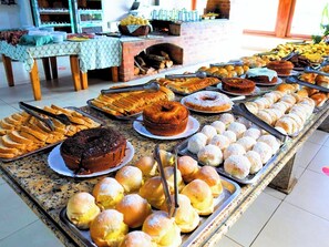 Desayuno buffet incluido todos los días