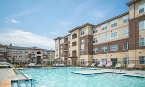 Pool - Landing | Modern 2BD, Pool, Gym (Spartanburg)