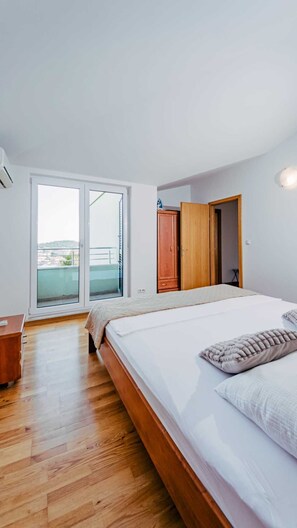 Room - Seaview apartment Verde near beach (Okrug Gornji)