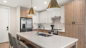 Fridge, dining tables - Landing | Chic 1BD, Clubhouse, Pool (Cornelius)