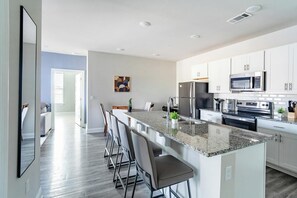 Fridge, dining tables - Landing | Stunning 2BD, Clubhouse, Gym (Harvey)
