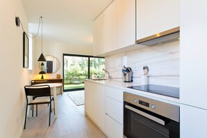 Private kitchen - VIVA Travessa dos Campos Serviced Apartments A (Porto)