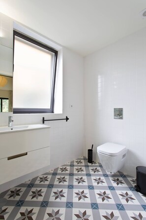 Bathroom - VIVA Travessa dos Campos Serviced Apartments C (Porto)