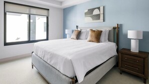 2 bedrooms, desk, iron/ironing board, WiFi - Landing | Modern 2BD, Tennis Court, Pool (Houston)