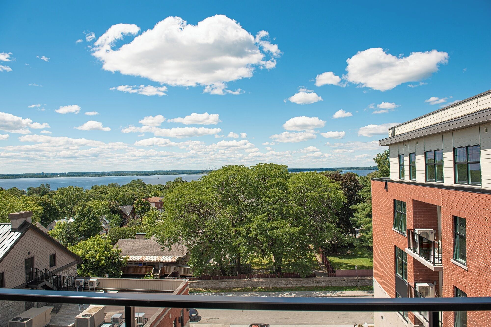 Appartement Deluxe, 1 très grand lit et 1 canapé-lit, animaux de compagnie acceptés | Terrain de l’hébergement 