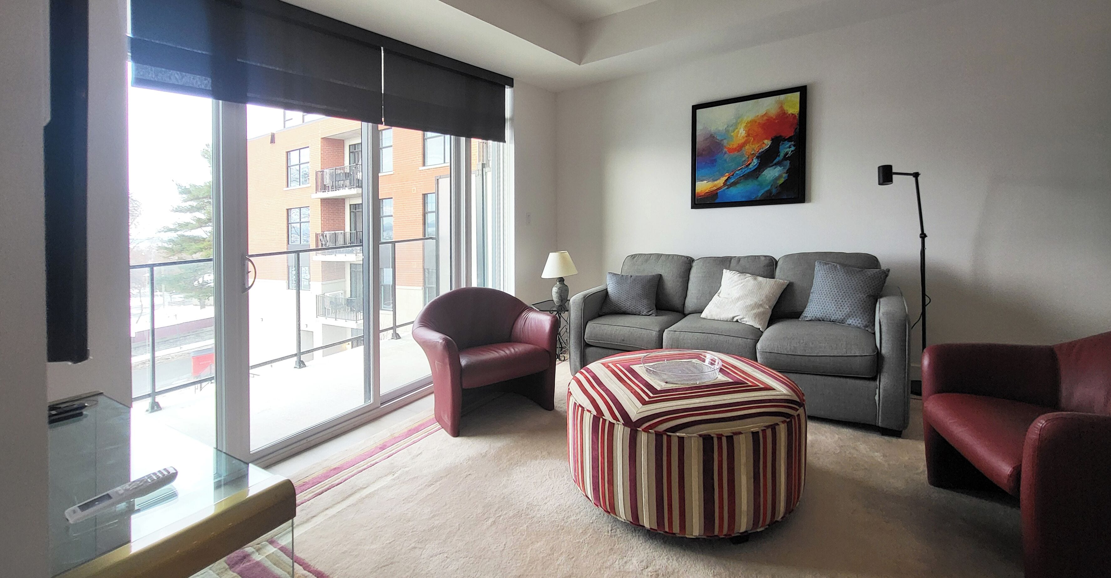 Comfort Apartment, 1 Bedroom, Pets Allowed, River View | Living area