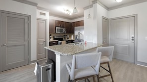 Fridge, dining tables - Landing | Amazing 2BD, Clubhouse (Carrollton)