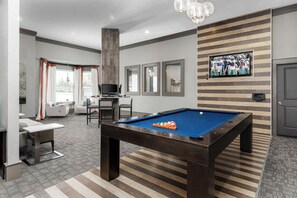 Games room - Landing | Stunning 1BD, Clubhouse (Carrollton)