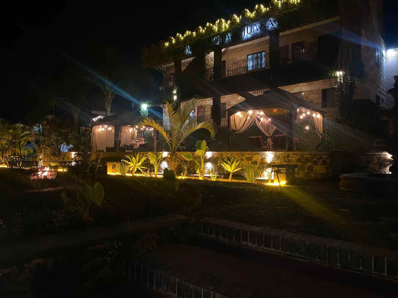 Tienda de campaña romántica, vista a la montaña | Terraza o patio