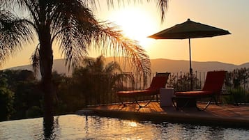 Deluxe Double Room, Mountain View | Terrace/patio