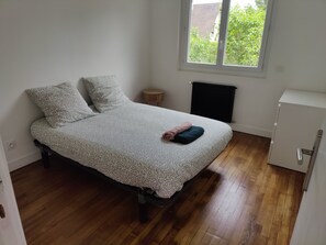 3 bedrooms, free WiFi, bed sheets - Le Bois Saint-Martin Paris-Disneyland (Émerainville)