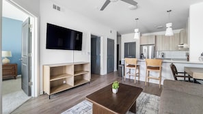 Smart TV - Landing | Stunning 1BD, Gym, Clubhouse (Bessemer)