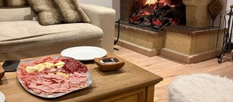 T2 cosy avec cheminée et terrasse - 5 min Valberg