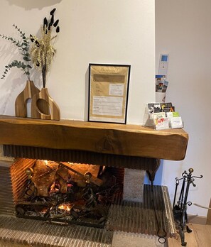 Interior - T2 cosy avec cheminée et terrasse - 5 min Valberg (Beuil)