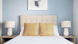 1 chambre, bureau, fer et planche à repasser, Wi-Fi
