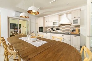 Dining - Villa Lesina by Villas Hvar (Vrboska)