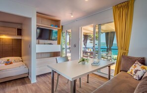 Interior - Nice (sta)caravan in Krk with WiFi (Krk)
