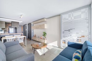 TV - Coastal Vibe 2D Parking, Views and Desk (Viña del Mar)
