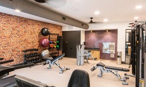 Fitness facility - Landing | Stunning 1BD, Gym, Clubhouse (Austin)