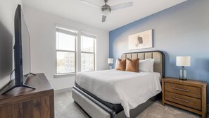 1 chambre, bureau, fer et planche à repasser, Wi-Fi
