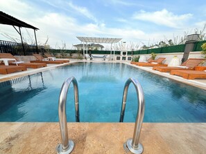 Pool - Spacious 6 bedroom villa in brilliant Ortaca with AC (Ortaca)