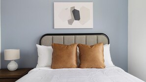 1 bedroom, desk, iron/ironing board, WiFi - Landing | Stunning 1BD, Gym, Clubhouse (Austin)