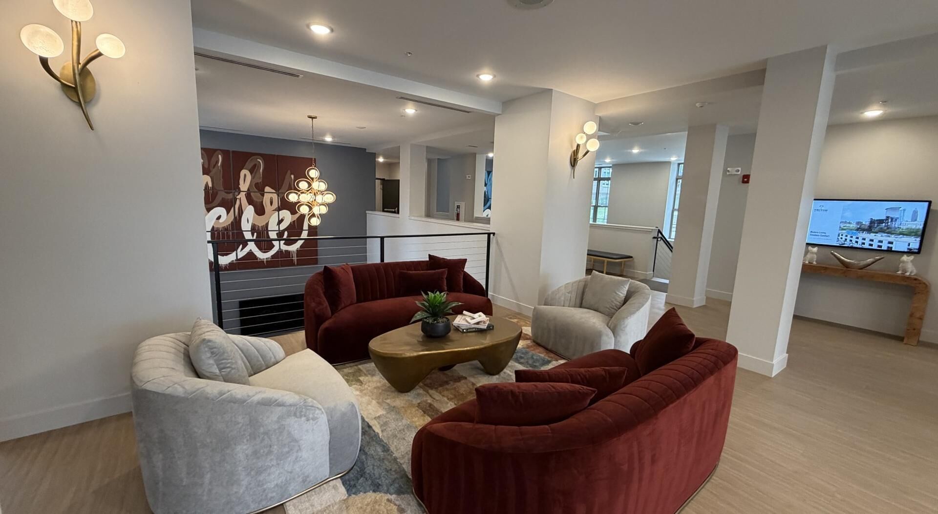 Landing | Incredible 1bd, Gym, Clubhouse - Cleveland