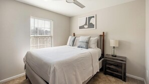 2 bedrooms, desk, iron/ironing board, WiFi - Landing | Amazing 2BD, Game Room, Gym (Charlottesville)