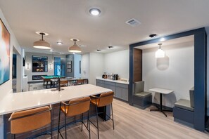 Dining - Landing | Beautiful 2BD, Gym, Game Room (Charlottesville)