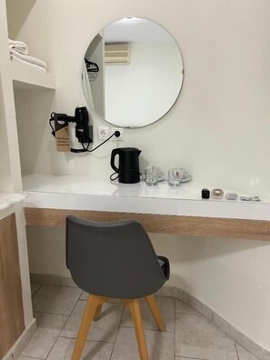 Interior - Koukounari Agistri (Agistri)