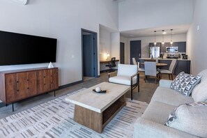 Smart TV - Landing | Amazing 1BD in Downtown Hartford (Hartford)