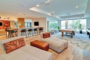 Smart TV - Landing | Incredible 2BD, Gym, Clubhouse (Fort Myers)