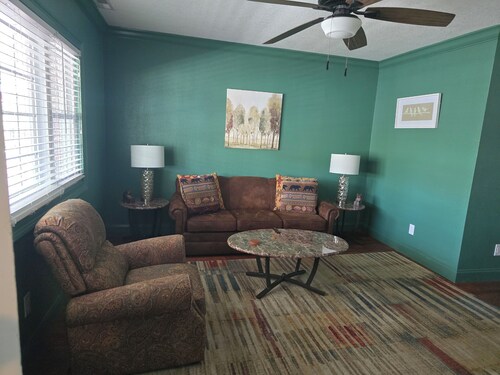 Blue Moon #204. 2 Bedroom 1 Bath Condo in Beautiful downtown Clayton