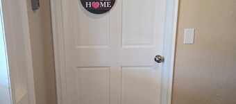 Blue Moon #204. 2 Bedroom 1 Bath Condo in Beautiful downtown Clayton