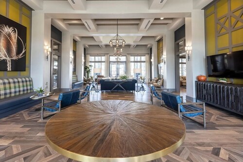 Landing | Modern 2BD, Clubhouse, Yoga Studio