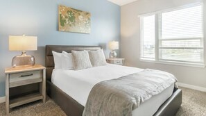 1 bedroom, desk, iron/ironing board, WiFi - Landing | Amazing 1BD, Pool, Yoga Studio (Clearwater)