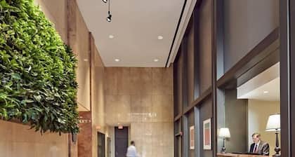 Landing | Stylish 2BD, Gym